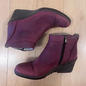 El Naturalista leather ankle boots